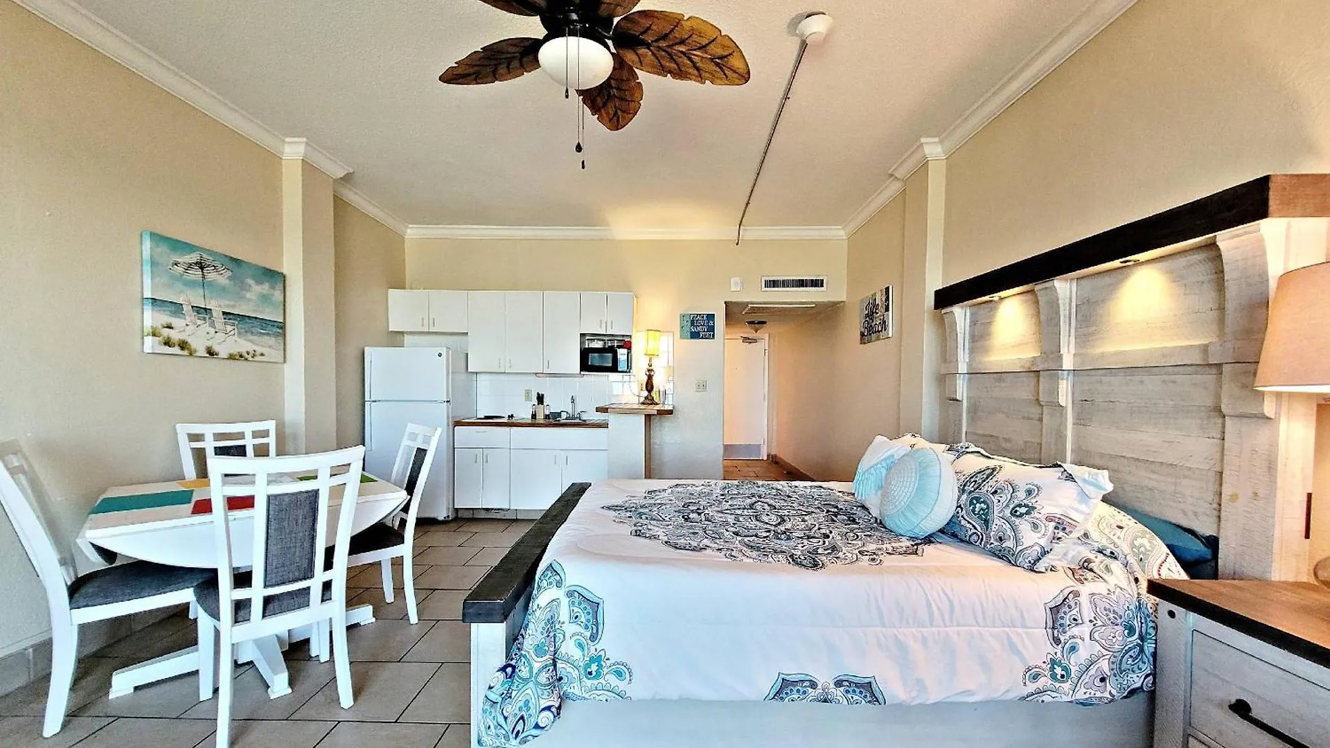 Beach Condo Unit #103 Daytona Beach United States